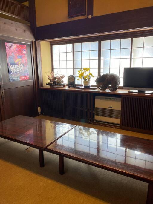 民泊azoo Apartment Gujo Bagian luar foto